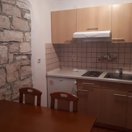Apartments Lav Porec *